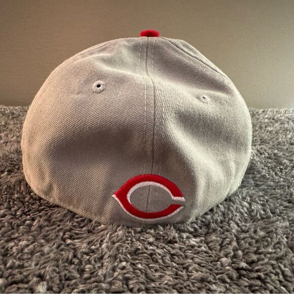 Cincinnati Reds Gray and Red Baseball Cap Flat Rim Vintage Logo - Picture 4 of 7